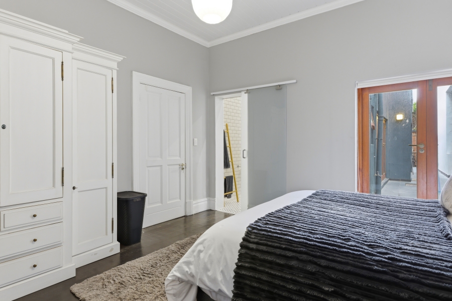 2 Bedroom Property for Sale in Green Point Western Cape